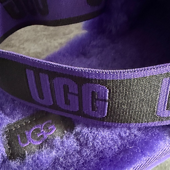 Purple Uggs - Picture 6 of 6
